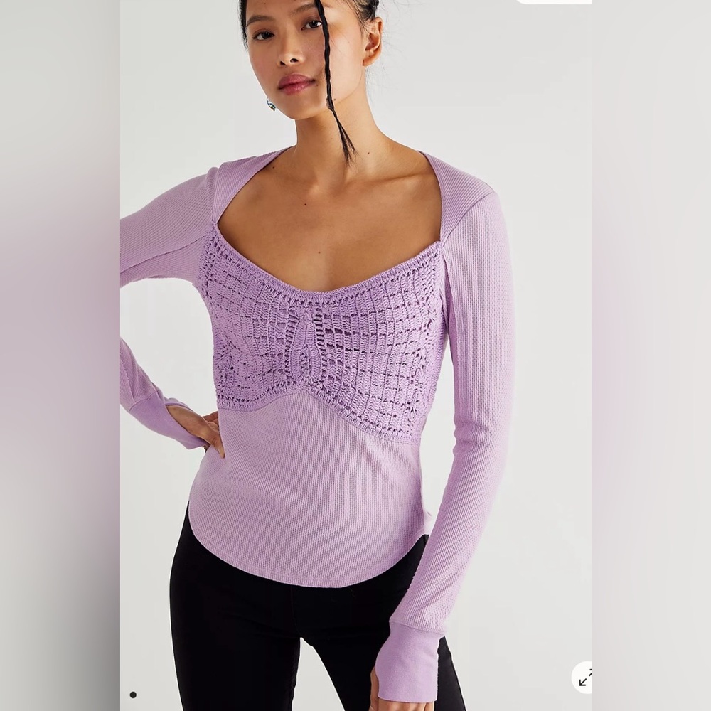 Z04. New Free People Butterfly Dreams Top  Lilac Knit Scoop Neck Long Sleeve Top